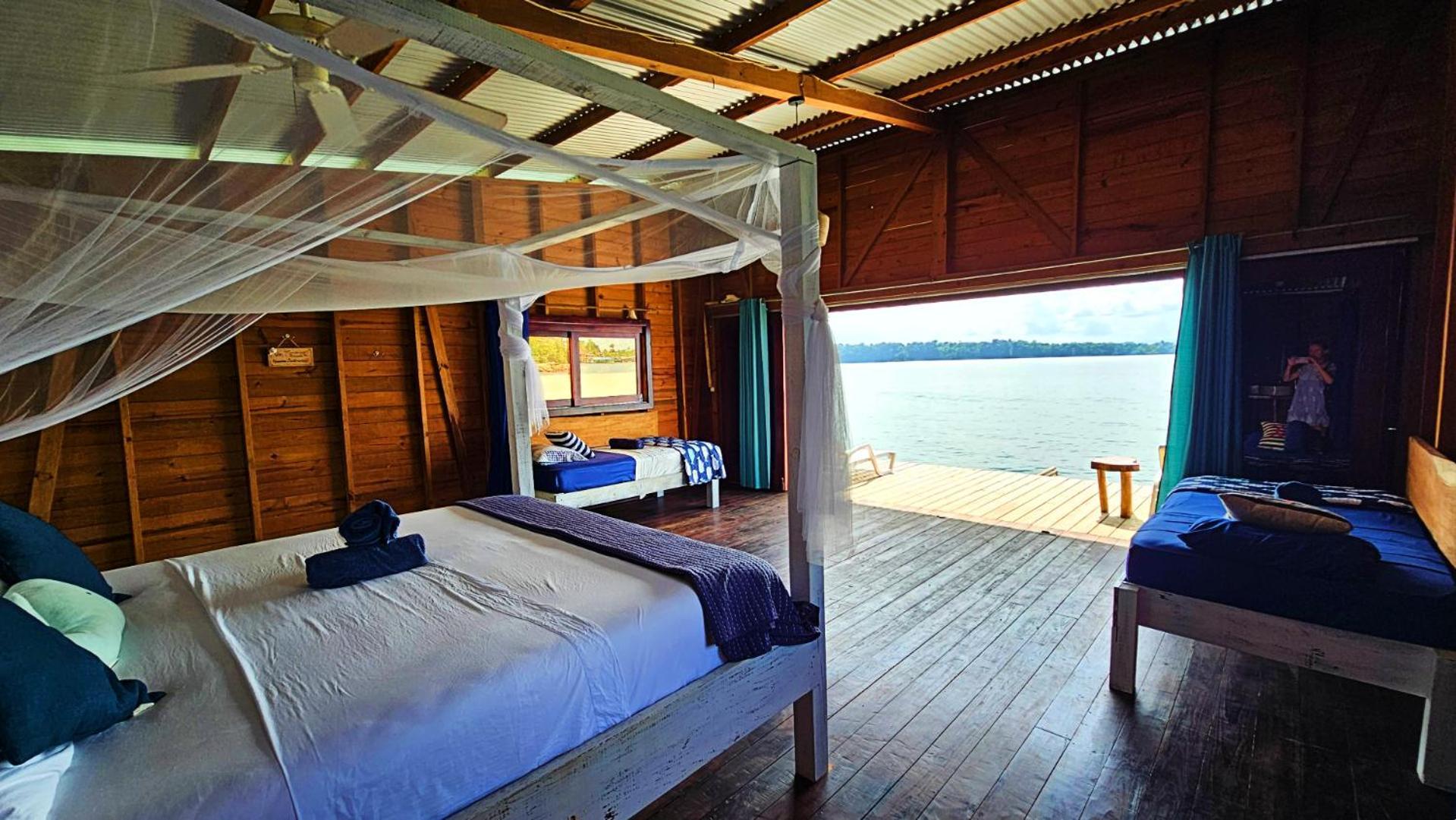 The Sea Monkey Hotel โบกัสทาวน์ ภายนอก รูปภาพ